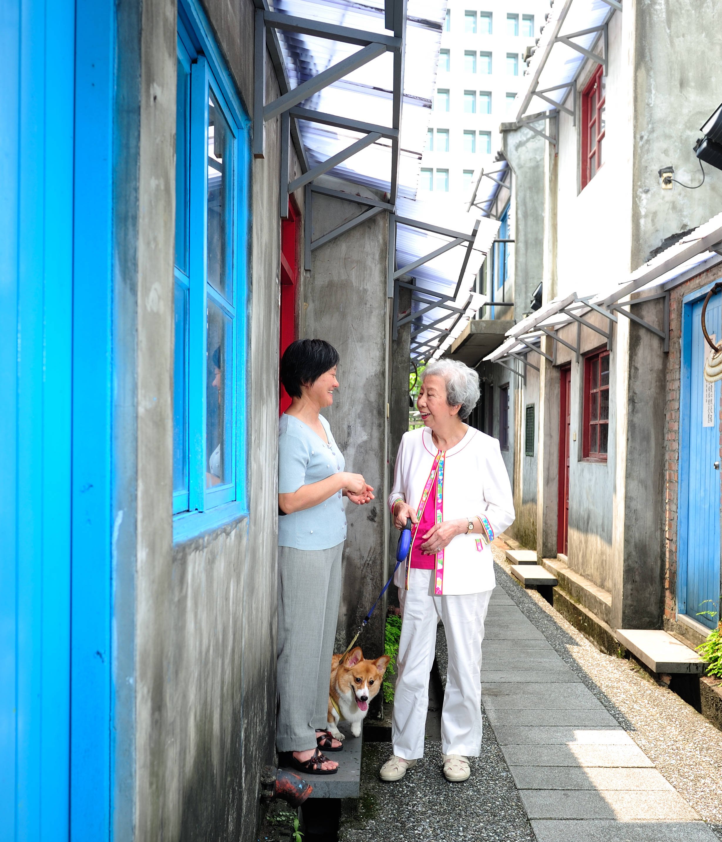 遇到失智者，講話要清晰