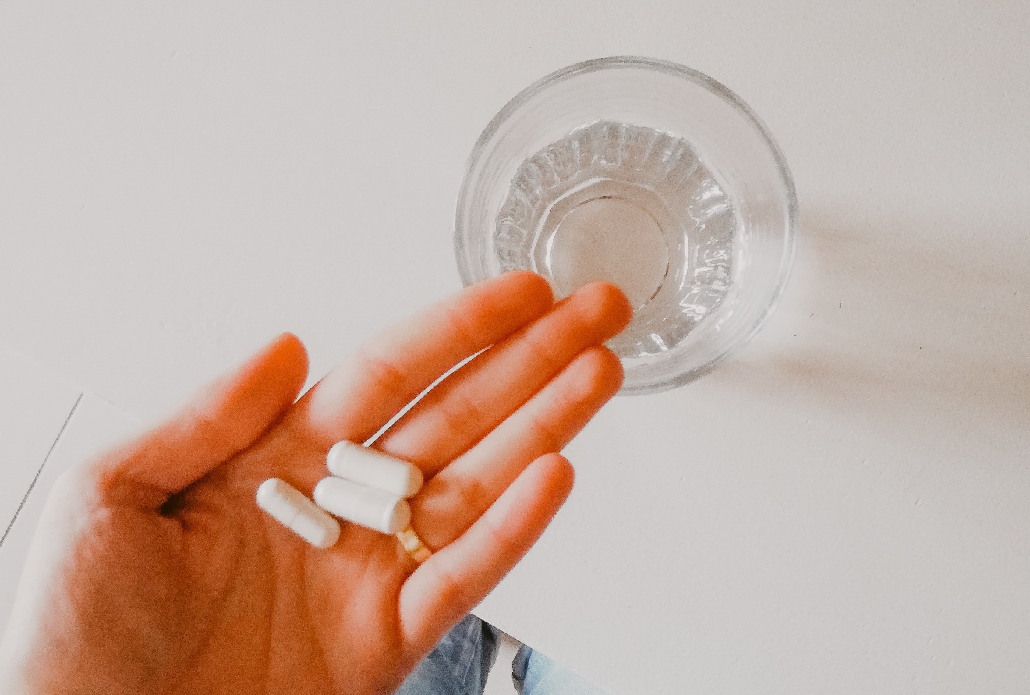 人體的基礎代謝率從46歲後就開始下滑，因此提升代謝效率是有效控制體重的第一步。