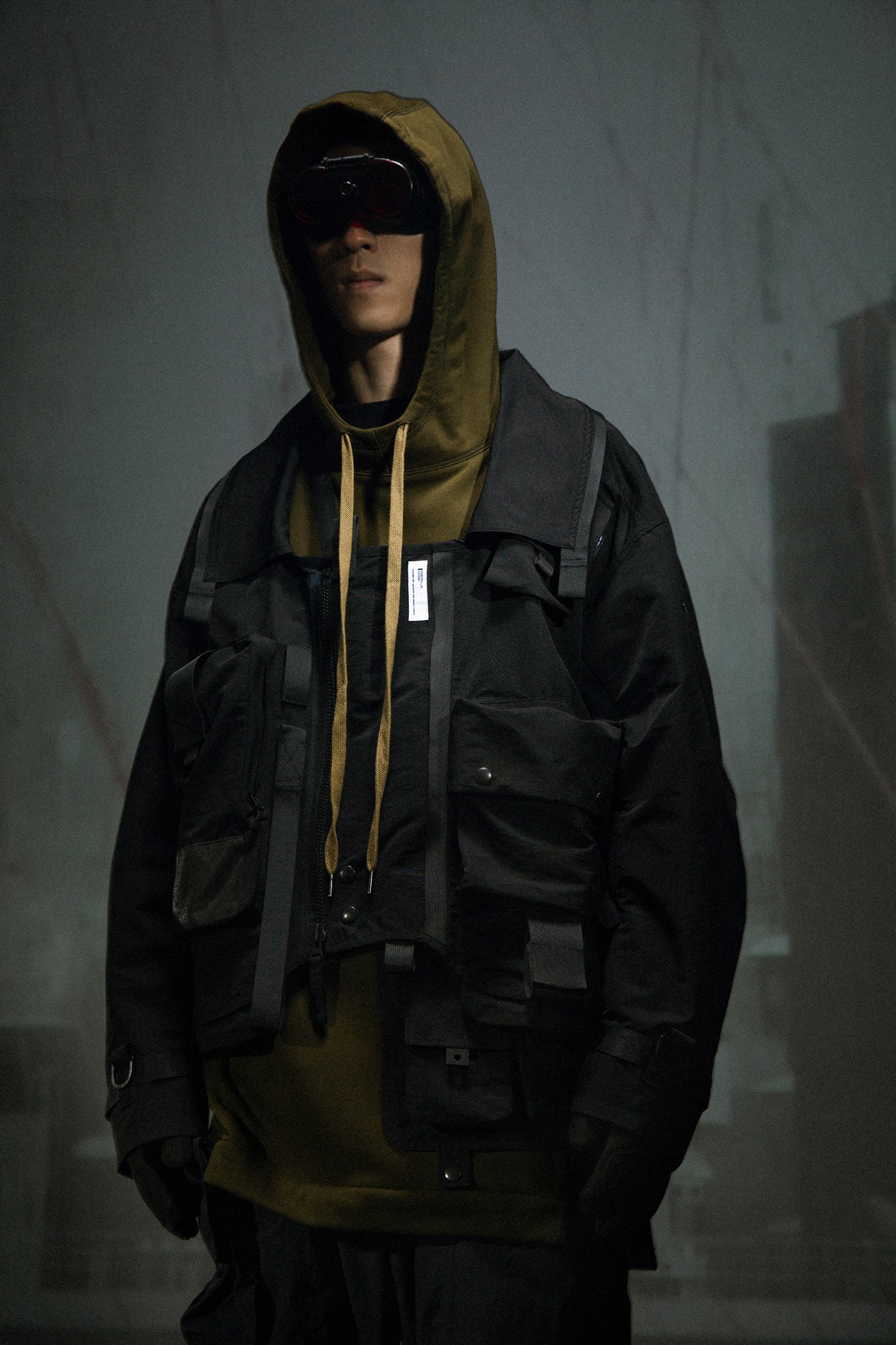 20S-ES-TH01-BL
ND Contrast Panel Hoodie