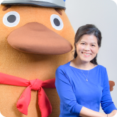 黛安.塔文納(Diane Tavenner)