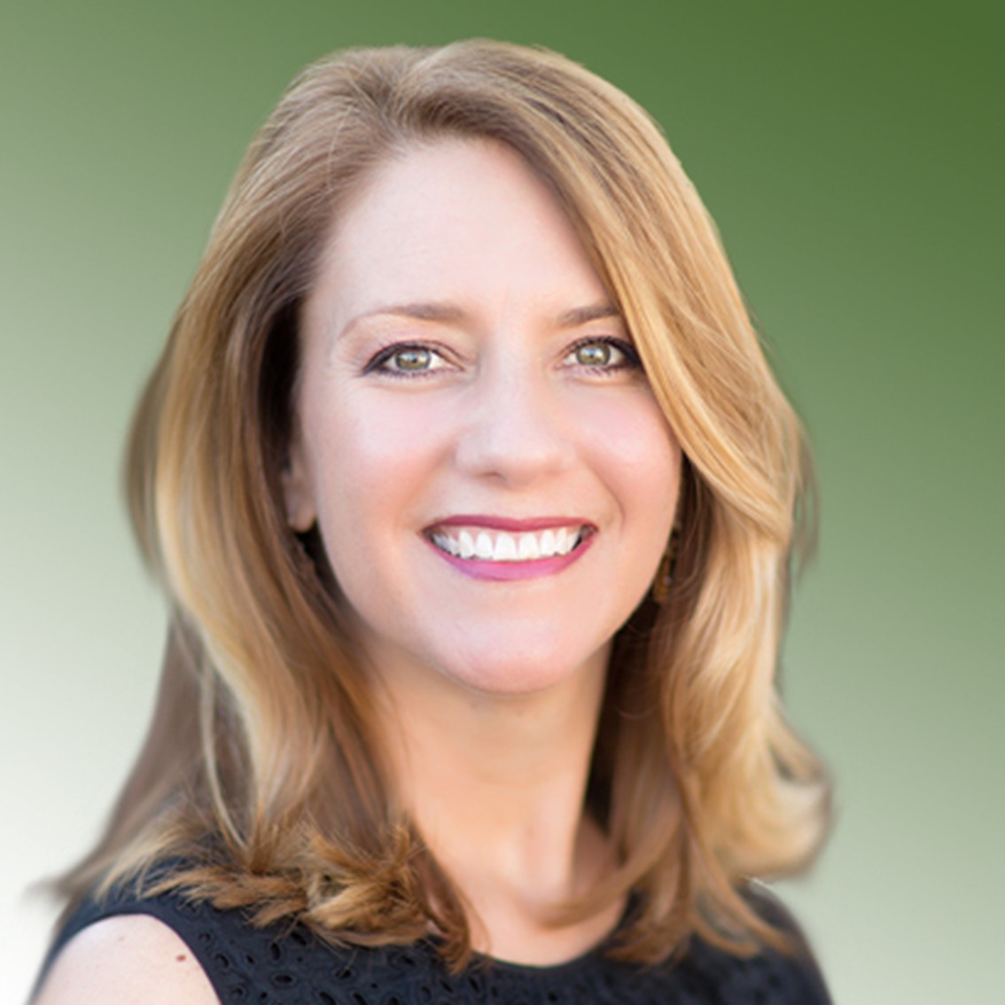 黛安．塔文納（Diane Tavenner）