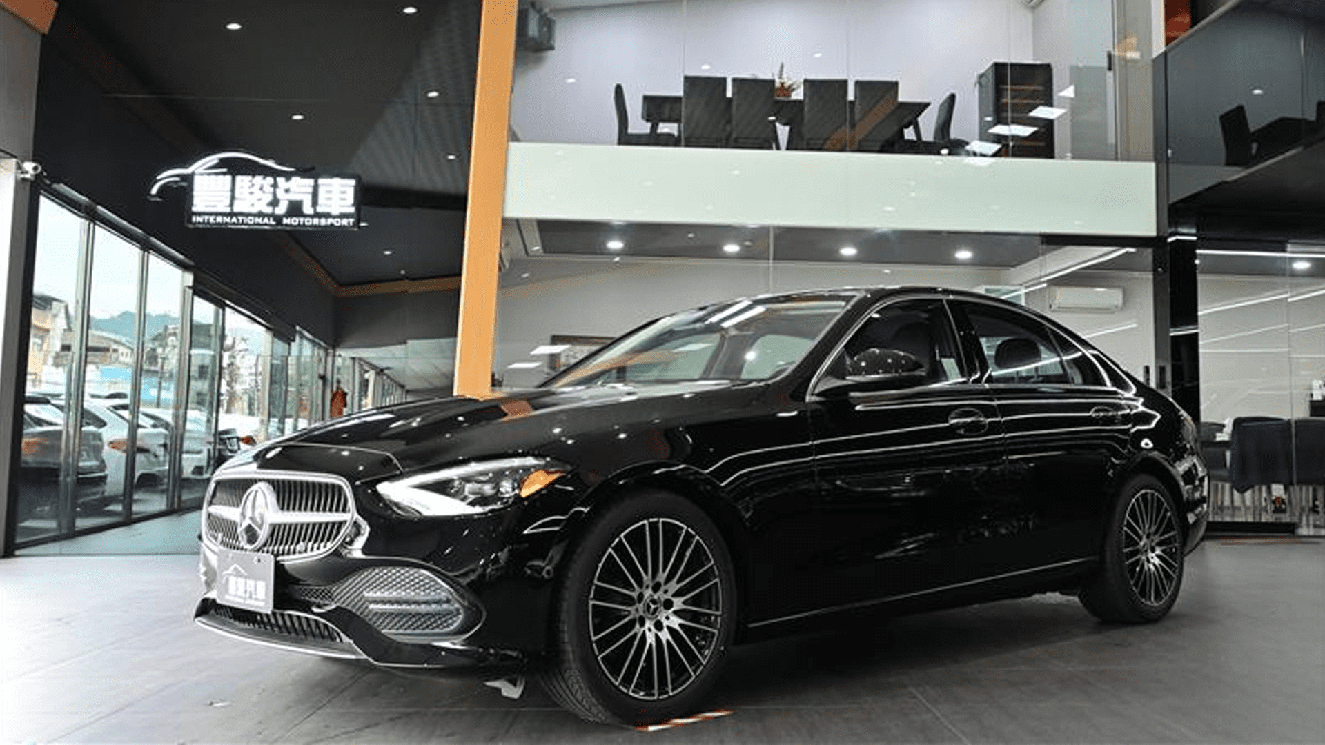 新北市 豐駿汽車 2022年 M-BENZ C300