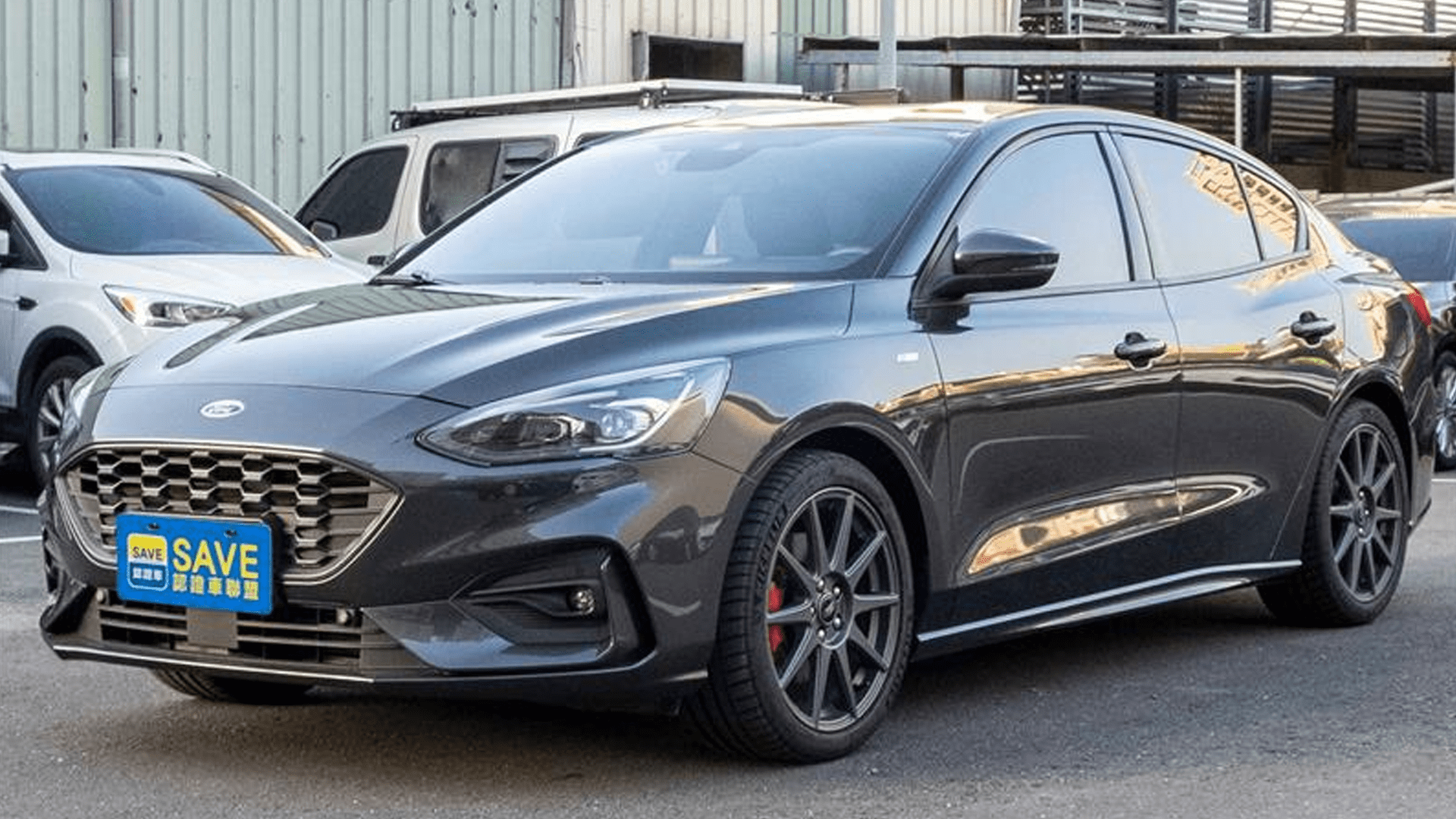 高雄市 君豪汽車 2022年 FORD FOCUS